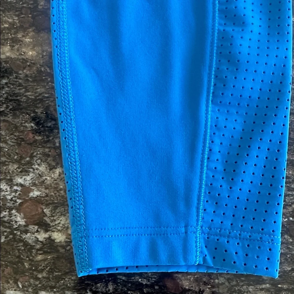CALIA by Carrie Underwood waistband fabric blue